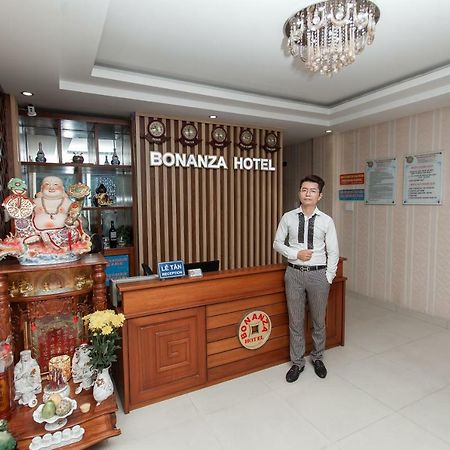 Bonanza Hotel ダナン市 エクステリア 写真