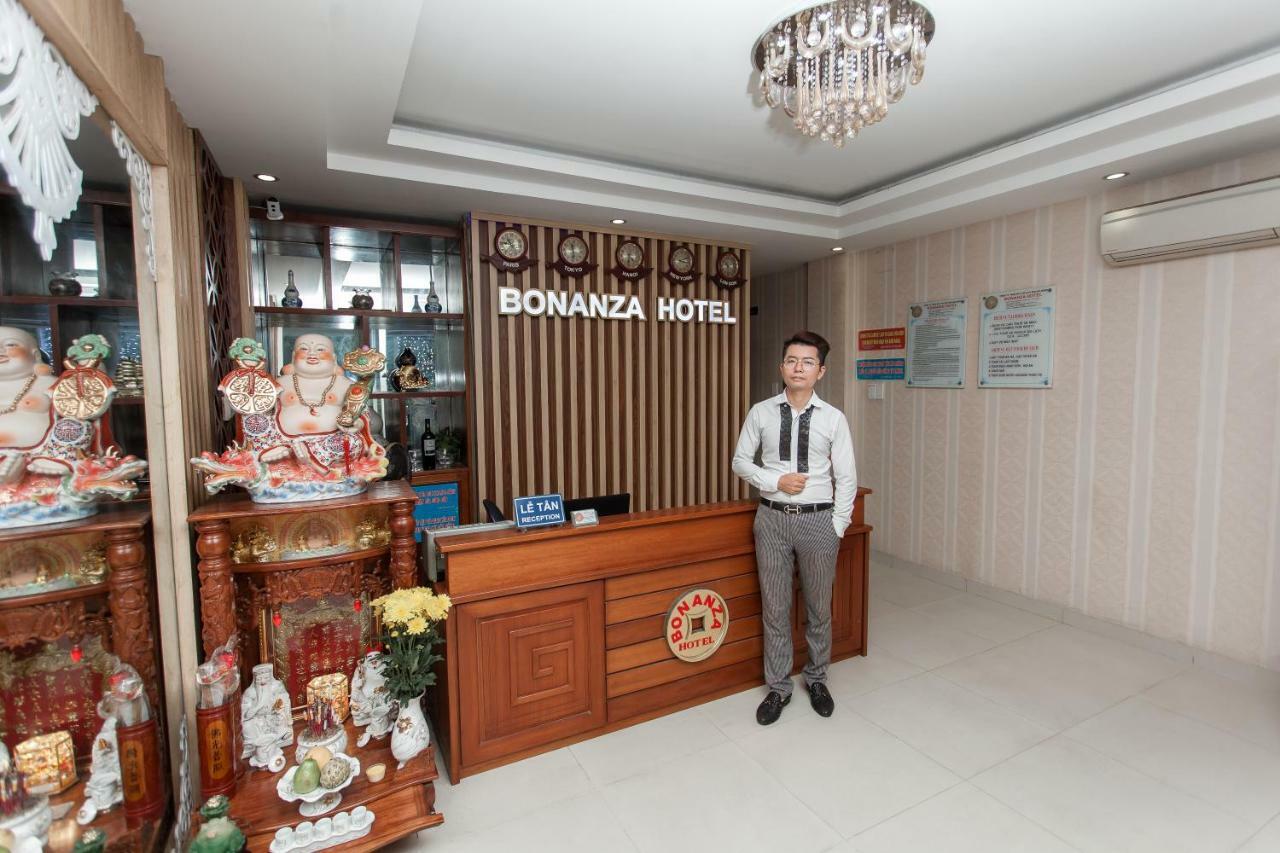 Bonanza Hotel ダナン市 エクステリア 写真
